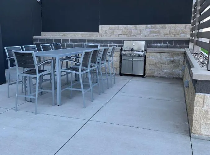 Hyatt House East Moline/quad Cities 3*