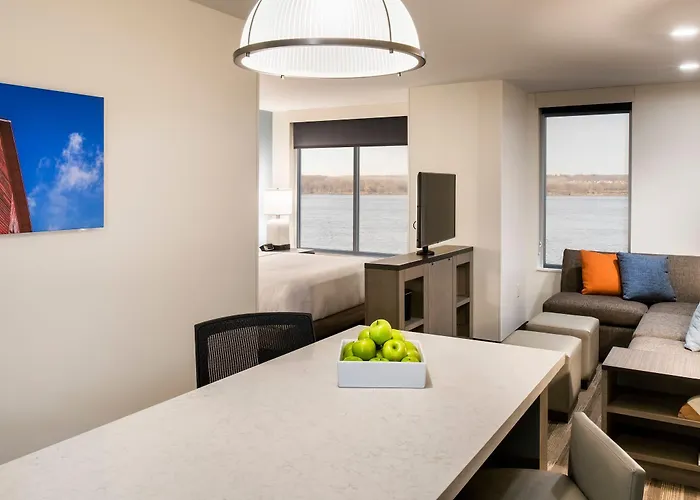 Hyatt House East Moline/quad Cities